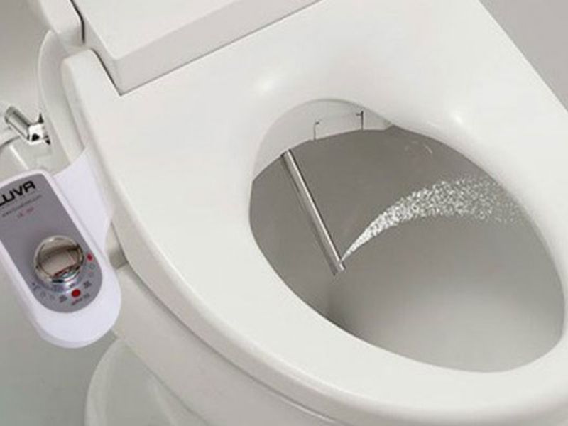 Hướng dẫn cách dùng vòi xịt vệ sinh chuẩn nhất